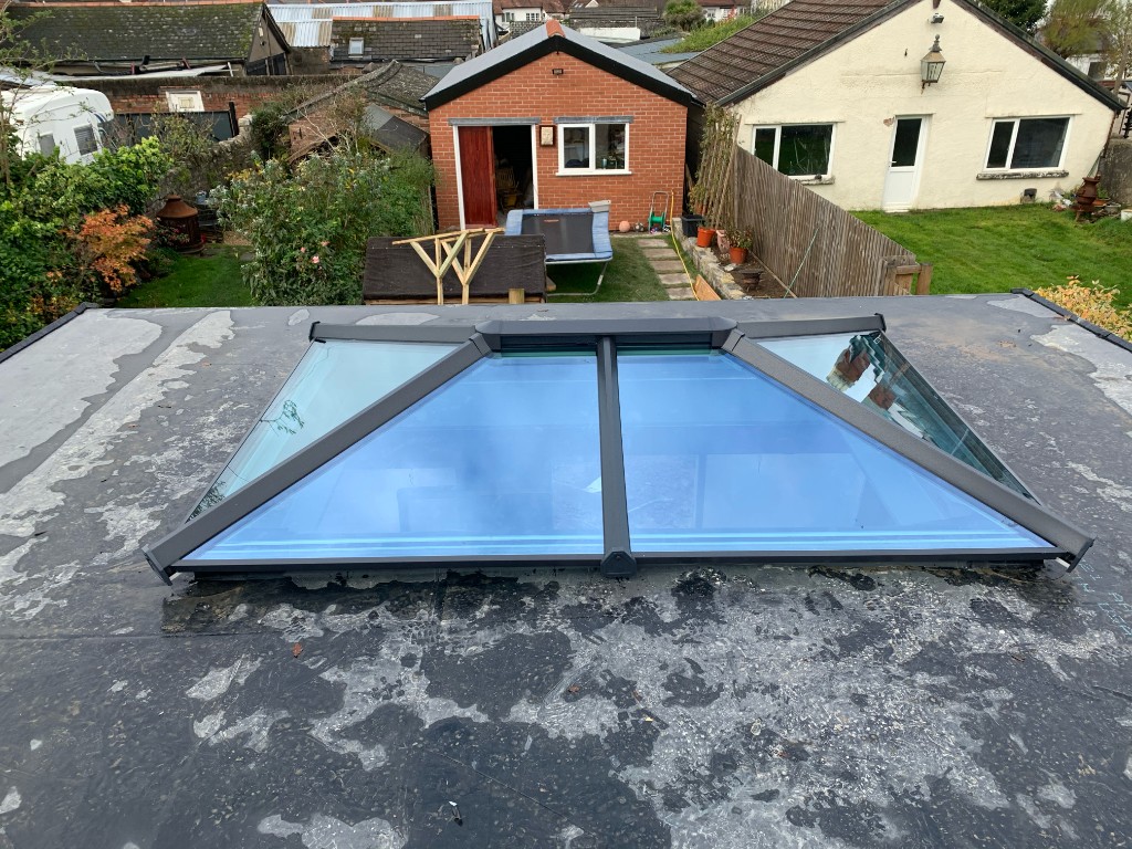 Dark roof lantern on flat roof